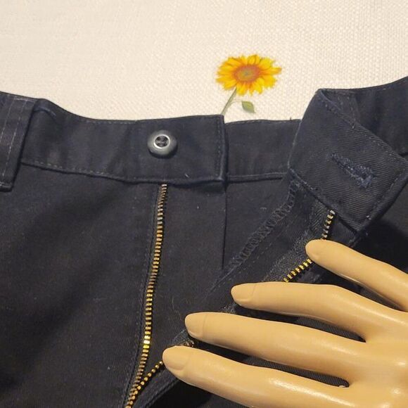 Dockers, Not Worn, Women's Black Pants, Size M - Picture 4 of 7